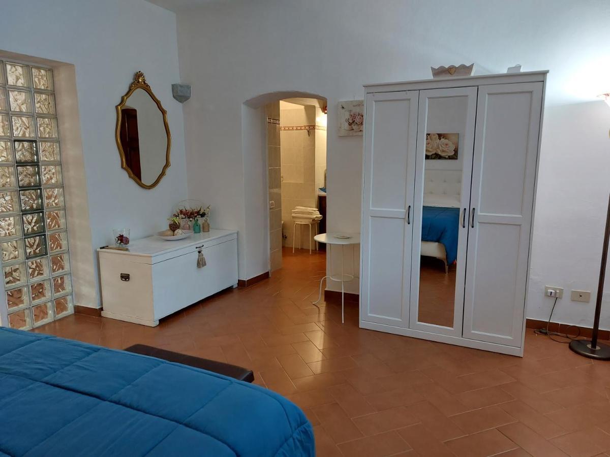 La Piccola Oasi Con Parcheggio Apartamento Florença Exterior foto