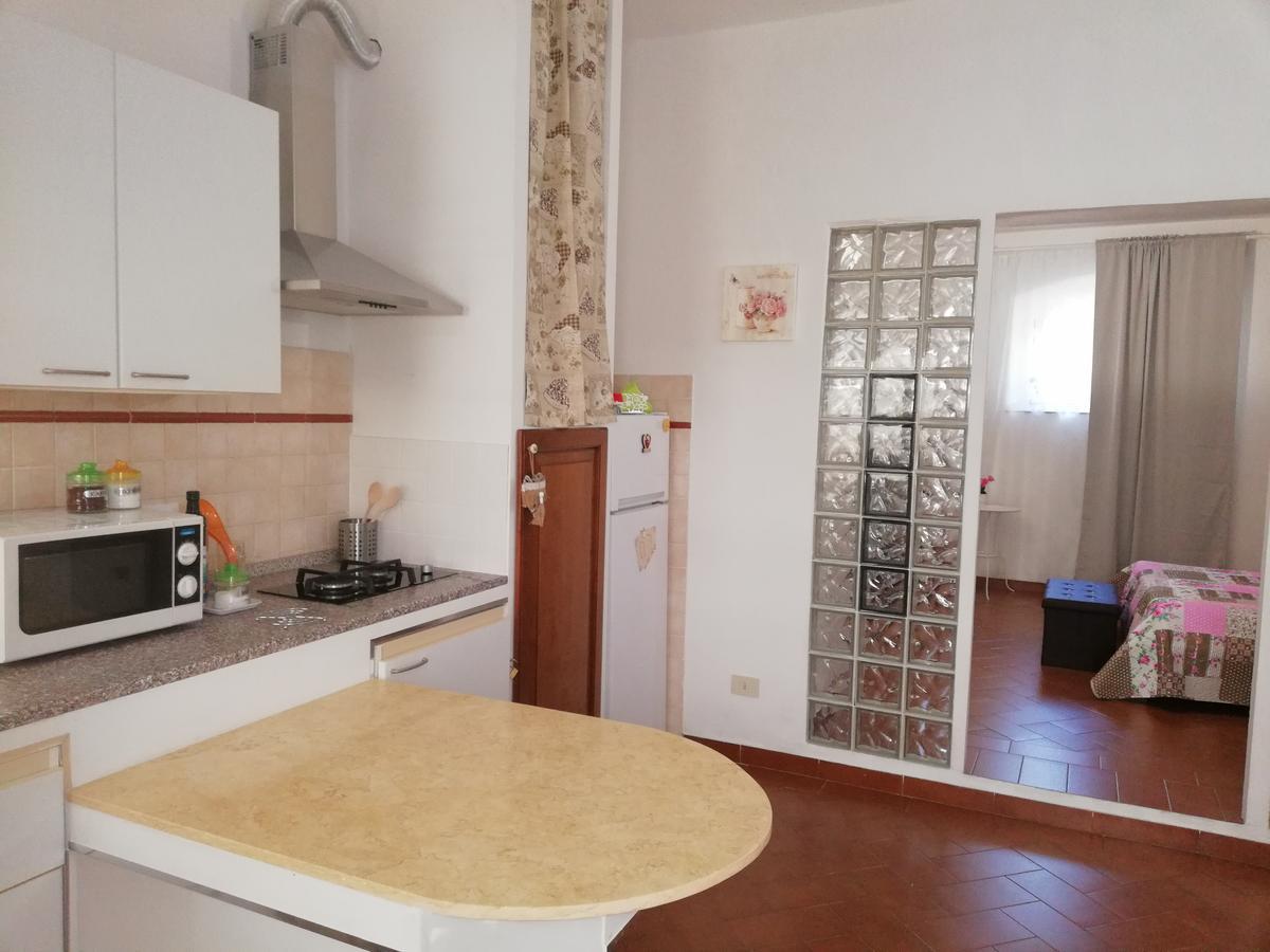 La Piccola Oasi Con Parcheggio Apartamento Florença Exterior foto